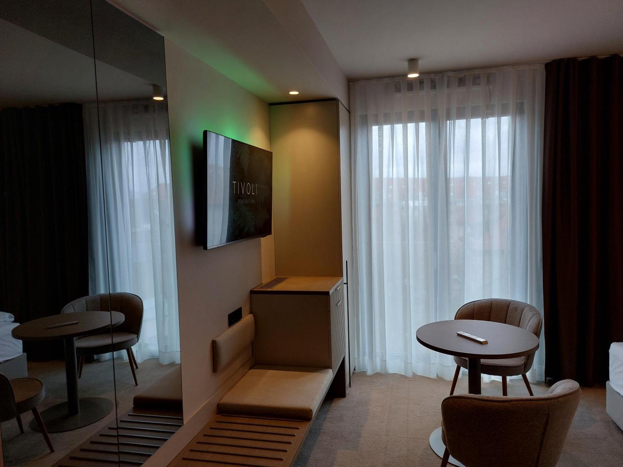 Tivoli Boutique Inn Любляна Екстериор снимка
