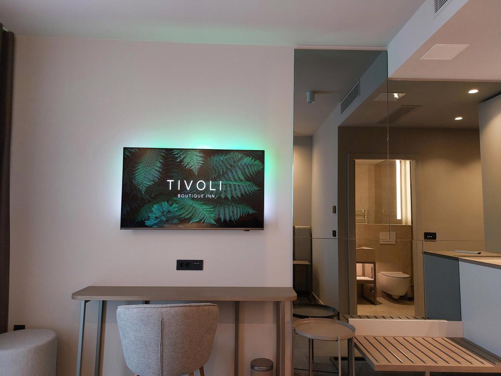 Tivoli Boutique Inn Любляна Екстериор снимка