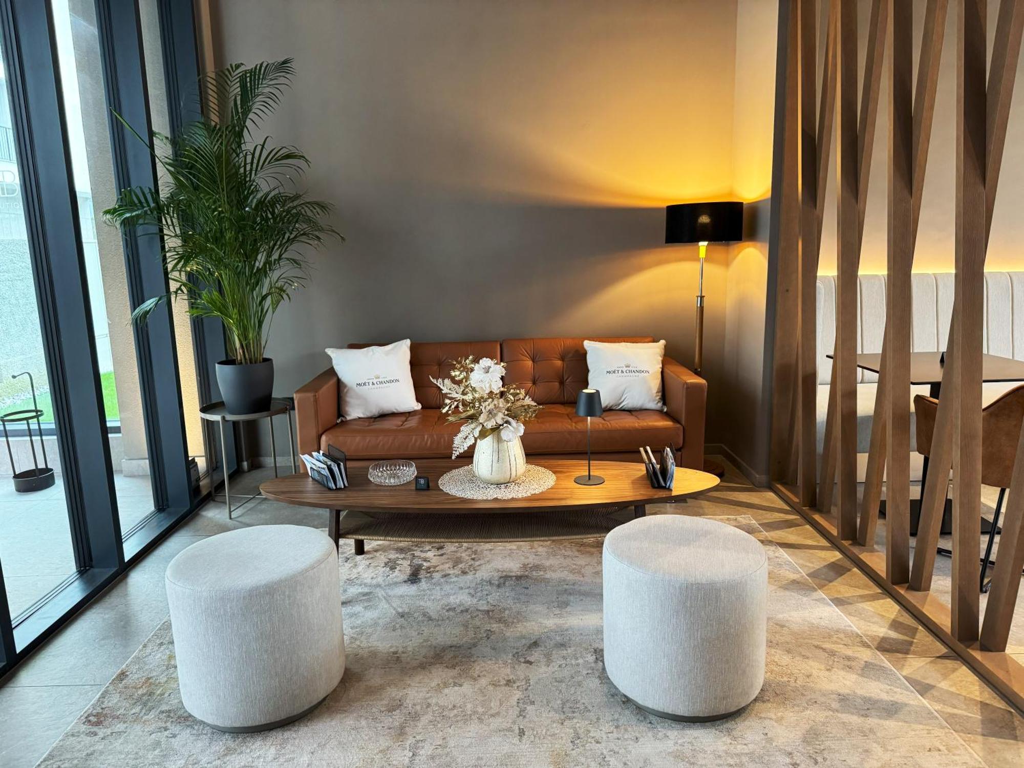 Tivoli Boutique Inn Любляна Екстериор снимка